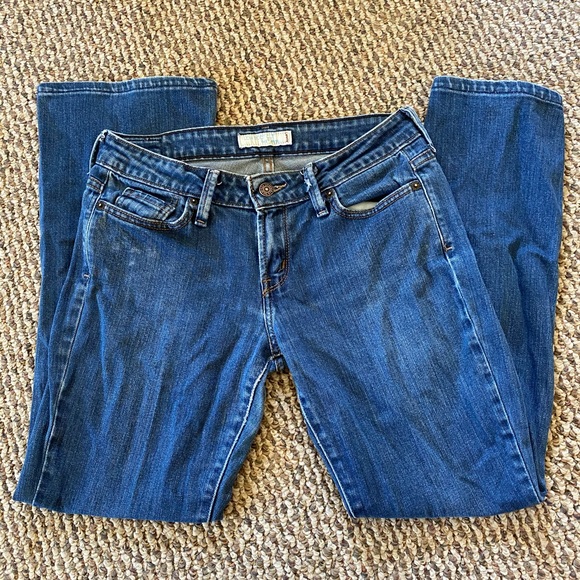 HP🎉 Levi’s Bootcut Jeans - Picture 1 of 7